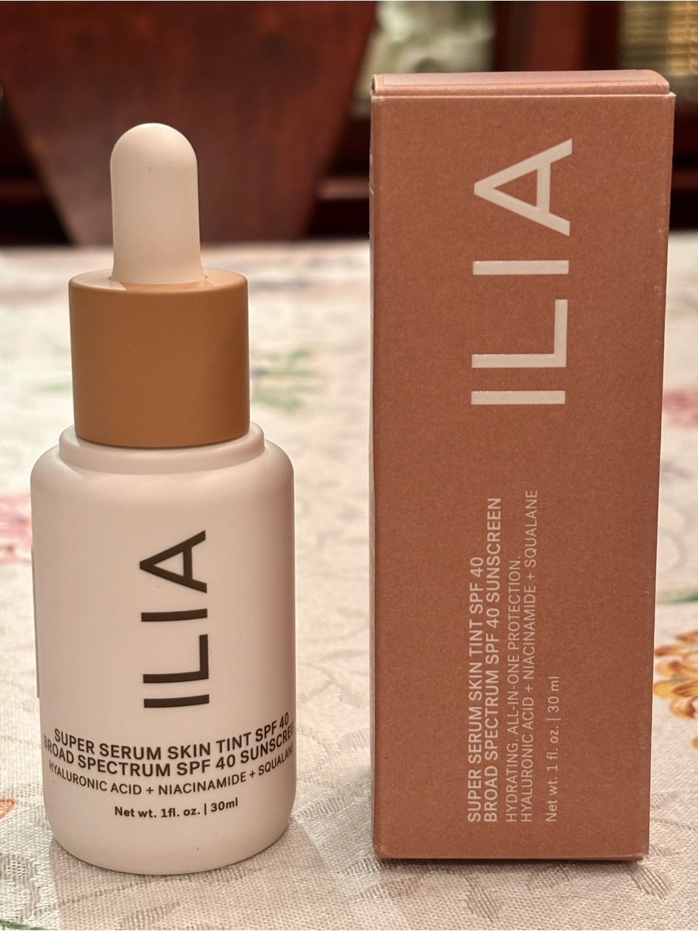 ILIA Super Serum Skin Tint SPF 40 Hydrating Foundation Diaz ST7 Neutral Vegan